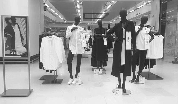 As Seen In Vogue Sprucefield Shopping Centre