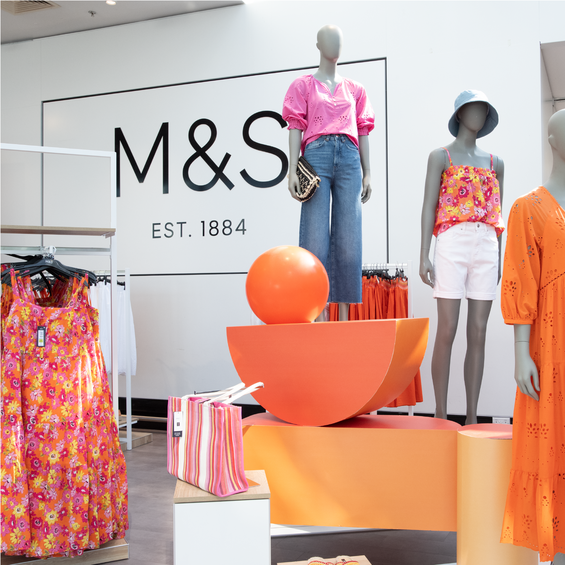 M&S at Spruceifled Centre